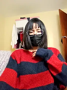 Snapshot of Latin_summer chatting on October 8, 2025, 1:36 am Latin summer online show from October 8, 2025, 1:36 am