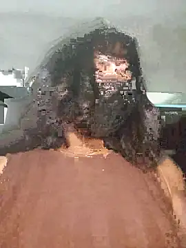 Latin summer online show from December 4, 2025, 7:33 pm