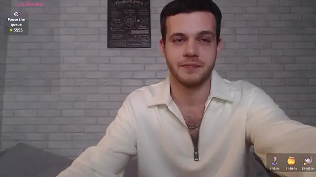 Snapshot of Alexxx_horny chatting on January 11, 2025, 9:57 pm Alexxx horny online show from January 11, 2025, 9:57 pm