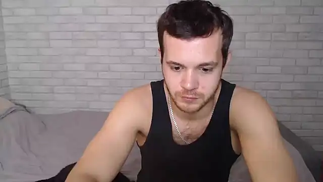 Snapshot of Alexxx_horny chatting on October 14, 2025, 7:20 am Alexxx horny online show from October 14, 2025, 7:20 am