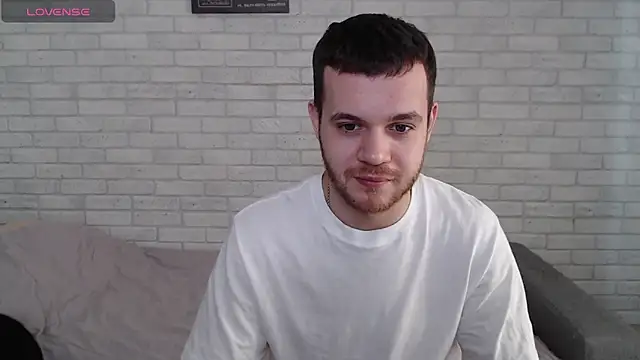 Alexxx horny online show from March 21, 2026, 7:57 am