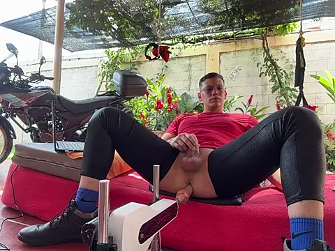 simon and david online show from February 5, 2026, 6:34 pm