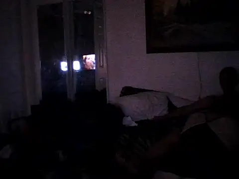 sissydragfem online show from April 26, 2026, 5:32 pm