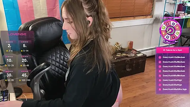 luluvaladon online show from March 20, 2026, 3:55 am