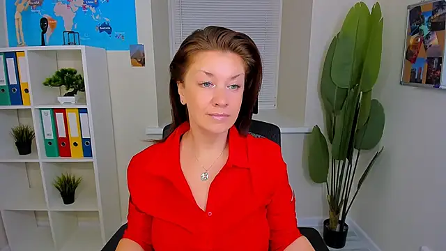 AnaMills online show from October 10, 2025, 10:14 am