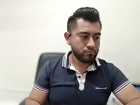 youmanhorny online show from April 15, 2026, 7:58 pm