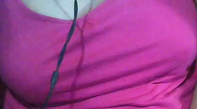 Snapshot of giga-bite chatting on March 15, 2025, 6:21 pm giga-bite online show from March 15, 2025, 6:21 pm