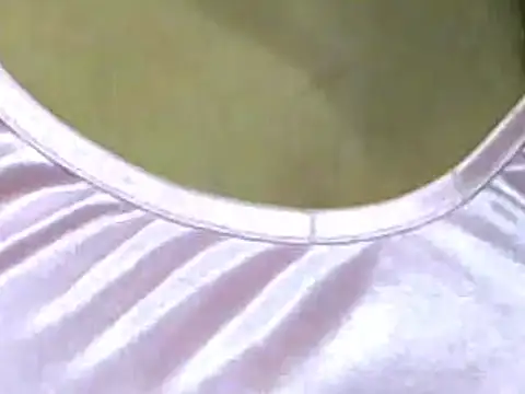 Snapshot of giga-bite chatting on September 15, 2025, 6:30 pm giga-bite online show from September 15, 2025, 6:30 pm