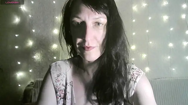 MarieODahliaS online show from October 29, 2025, 7:32 am