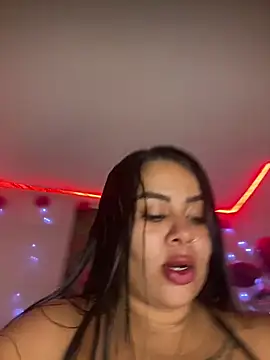 Snapshot of Emma_Brown_12 chatting on February 10, 2025, 9:15 pm Emma Brown 12 online show from February 10, 2025, 9:15 pm