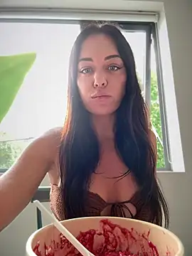 LilliThelo online show from January 17, 2026, 4:17 am