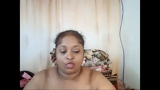 Snapshot of Indiantasha chatting on February 5, 2025, 7:31 pm Indiantasha online show from February 5, 2025, 7:31 pm