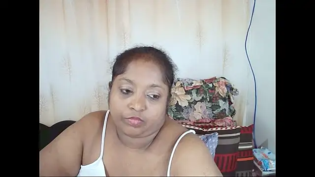 Snapshot of Indiantasha chatting on February 13, 2025, 7:21 pm Indiantasha online show from February 13, 2025, 7:21 pm