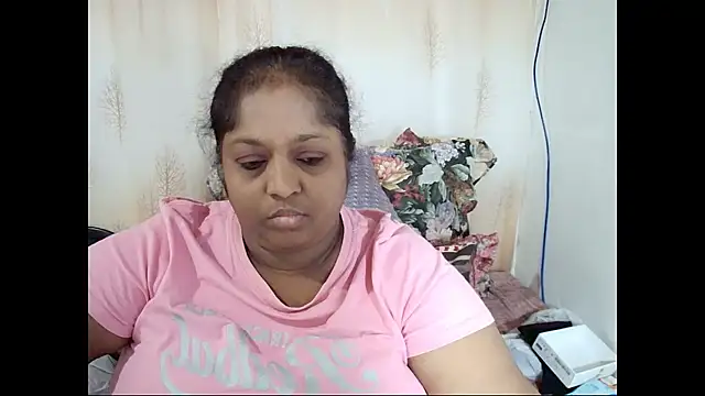 Snapshot of Indiantasha chatting on February 20, 2025, 4:14 pm Indiantasha online show from February 20, 2025, 4:14 pm