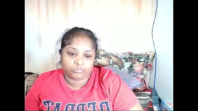 Snapshot of Indiantasha chatting on February 25, 2025, 4:10 pm Indiantasha online show from February 25, 2025, 4:10 pm