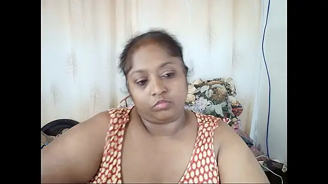 Snapshot of Indiantasha chatting on February 28, 2025, 9:44 pm Indiantasha online show from February 28, 2025, 9:44 pm