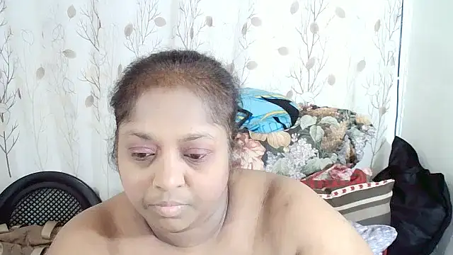 Snapshot of Indiantasha chatting on September 14, 2025, 7:13 pm Indiantasha online show from September 14, 2025, 7:13 pm