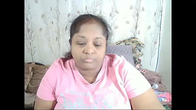 Snapshot of Indiantasha chatting on September 15, 2025, 3:56 pm Indiantasha online show from September 15, 2025, 3:56 pm
