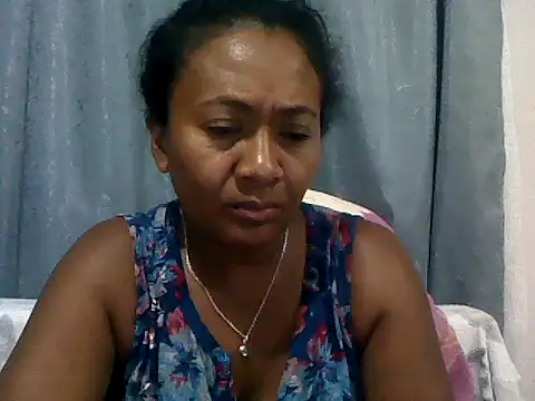 sexyladii online show from October 22, 2025, 5:56 pm