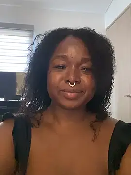 Snapshot of TanishaEvans chatting on July 3, 2026, 1:39 pm TanishaEvans online show from July 3, 2026, 1:39 pm