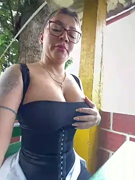 DIANITA 1988 online show from April 12, 2026, 4:34 pm