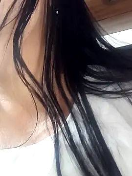 salomexlove 20 online show from November 12, 2025, 11:54 am