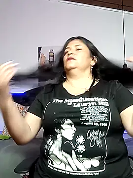 salomexlove 20 online show from February 8, 2026, 12:52 pm