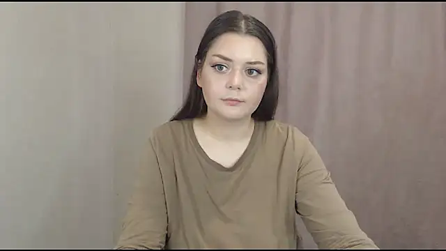 ohhhMie online show from September 16, 2025, 10:27 am