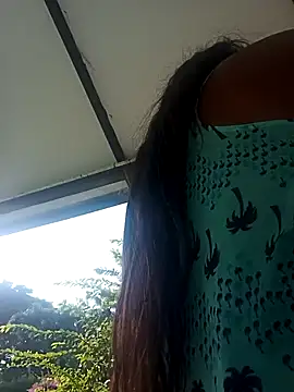 Luna-Natural online show from January 31, 2025, 8:33 pm