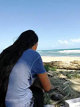 Luna-Natural online show from November 3, 2025, 3:13 pm