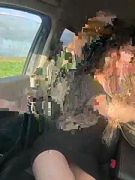 Snapshot of nicole_98 chatting on March 18, 2025, 4:04 pm nicole 98 online show from March 18, 2025, 4:04 pm