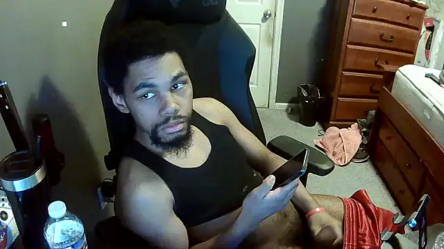 Neovergil0 online show from December 4, 2024, 9:35 pm