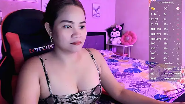 yenyen  online show from March 13, 2026, 1:34 am