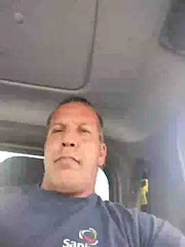 trucker1979 online show from July 17, 2026, 12:45 pm