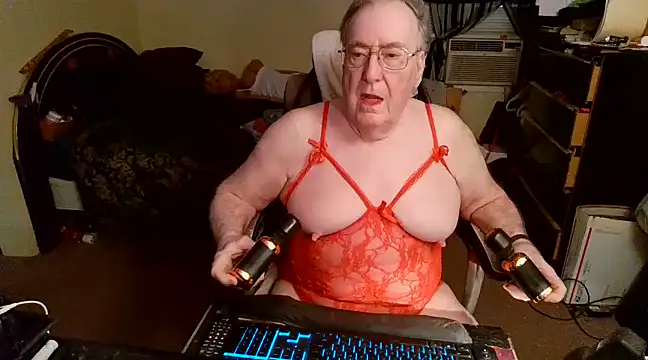 Toastir online show from March 15, 2025, 4:54 pm