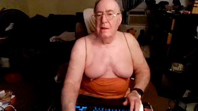 Toastir online show from April 15, 2026, 5:09 pm