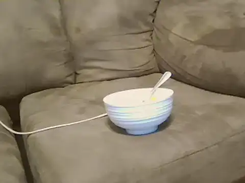 beautylovess online show from March 11, 2025, 3:45 pm