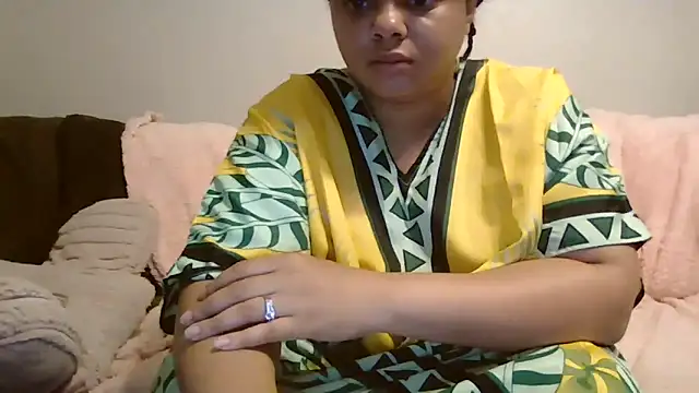 beautylovess online show from September 26, 2025, 2:10 pm