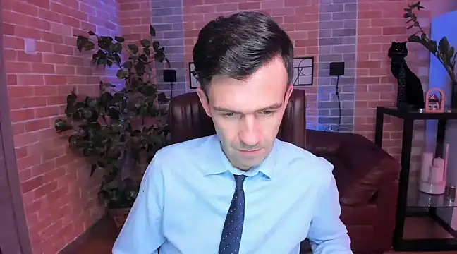 Snapshot of SteveTiger chatting on January 12, 2025, 4:18 pm SteveTiger online show from January 12, 2025, 4:18 pm