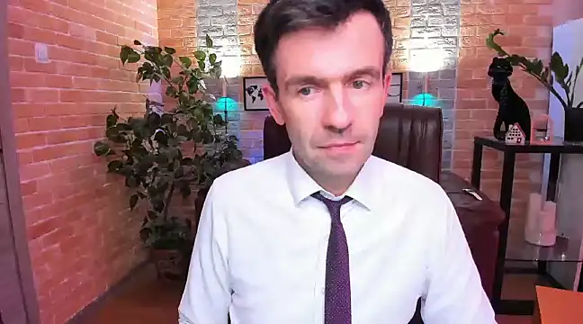 Snapshot of SteveTiger chatting on January 27, 2025, 3:07 pm SteveTiger online show from January 27, 2025, 3:07 pm