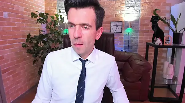 Snapshot of SteveTiger chatting on January 29, 2025, 12:56 pm SteveTiger online show from January 29, 2025, 12:56 pm