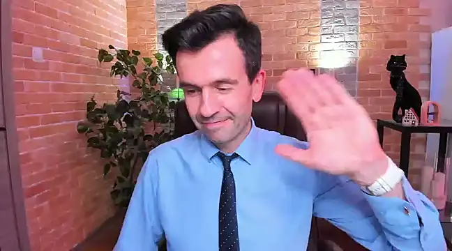 Snapshot of SteveTiger chatting on January 31, 2025, 12:51 pm SteveTiger online show from January 31, 2025, 12:51 pm