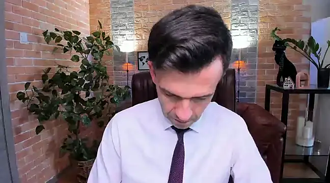 Snapshot of SteveTiger chatting on February 13, 2025, 10:55 am SteveTiger online show from February 13, 2025, 10:55 am