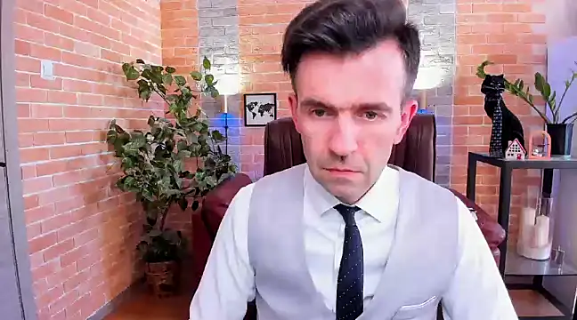 Snapshot of SteveTiger chatting on February 20, 2025, 1:08 pm SteveTiger online show from February 20, 2025, 1:08 pm