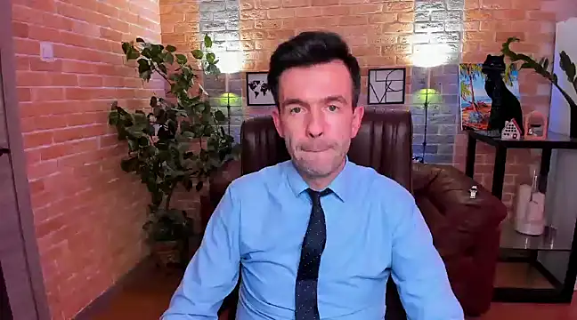 Snapshot of SteveTiger chatting on February 25, 2025, 5:15 pm SteveTiger online show from February 25, 2025, 5:15 pm