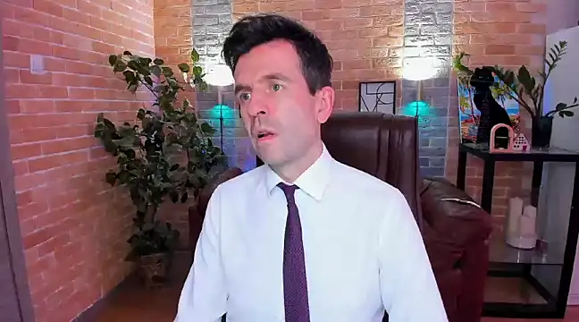 Snapshot of SteveTiger chatting on March 12, 2025, 2:56 pm SteveTiger online show from March 12, 2025, 2:56 pm