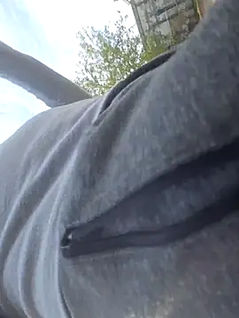 Snapshot of SteveTiger chatting on September 14, 2025, 10:36 am SteveTiger online show from September 14, 2025, 10:36 am