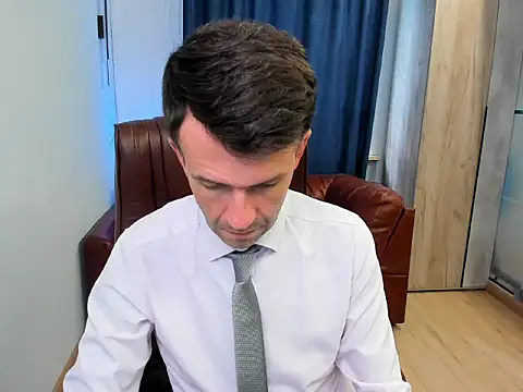 Snapshot of SteveTiger chatting on September 18, 2025, 1:13 pm SteveTiger online show from September 18, 2025, 1:13 pm