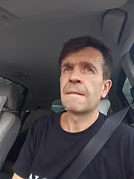 Snapshot of SteveTiger chatting on September 22, 2025, 7:32 am SteveTiger online show from September 22, 2025, 7:32 am