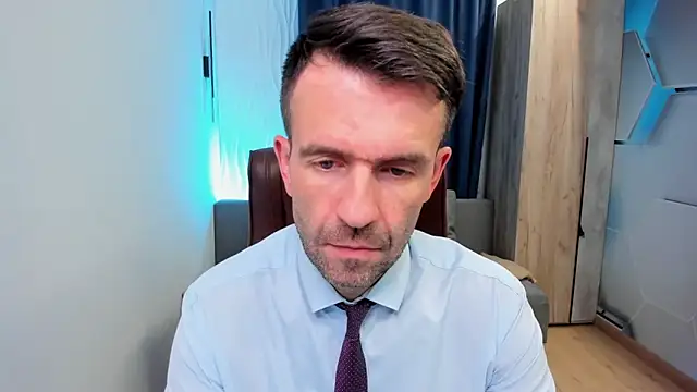 Snapshot of SteveTiger chatting on October 5, 2025, 3:43 pm SteveTiger online show from October 5, 2025, 3:43 pm